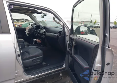 2019 Toyota 4Runner Trd Off Road Premium из США, поврежденный, VIN JTEBU5JRXK5686136